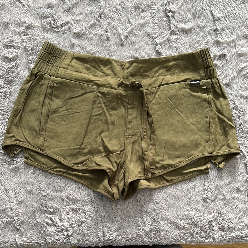 Hurley Green Athletic Shorts Lightweight Relaxed Fit
